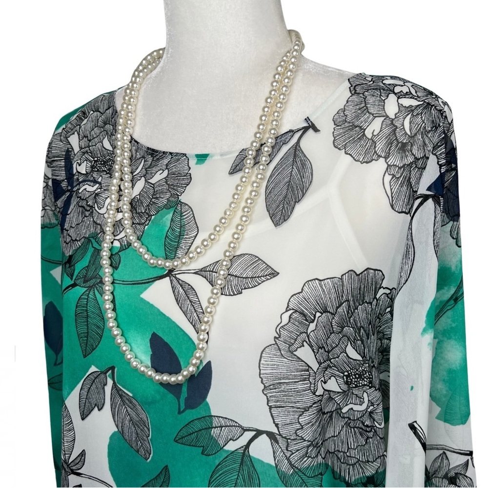 Alfani Floral Pullover Bubble Hem Top with Tank Angel Sleeves Green White Small - Picture 3 of 17